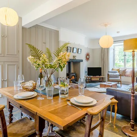 3 Bed In Skelwith Bridge Oc-lr033 Elterwater